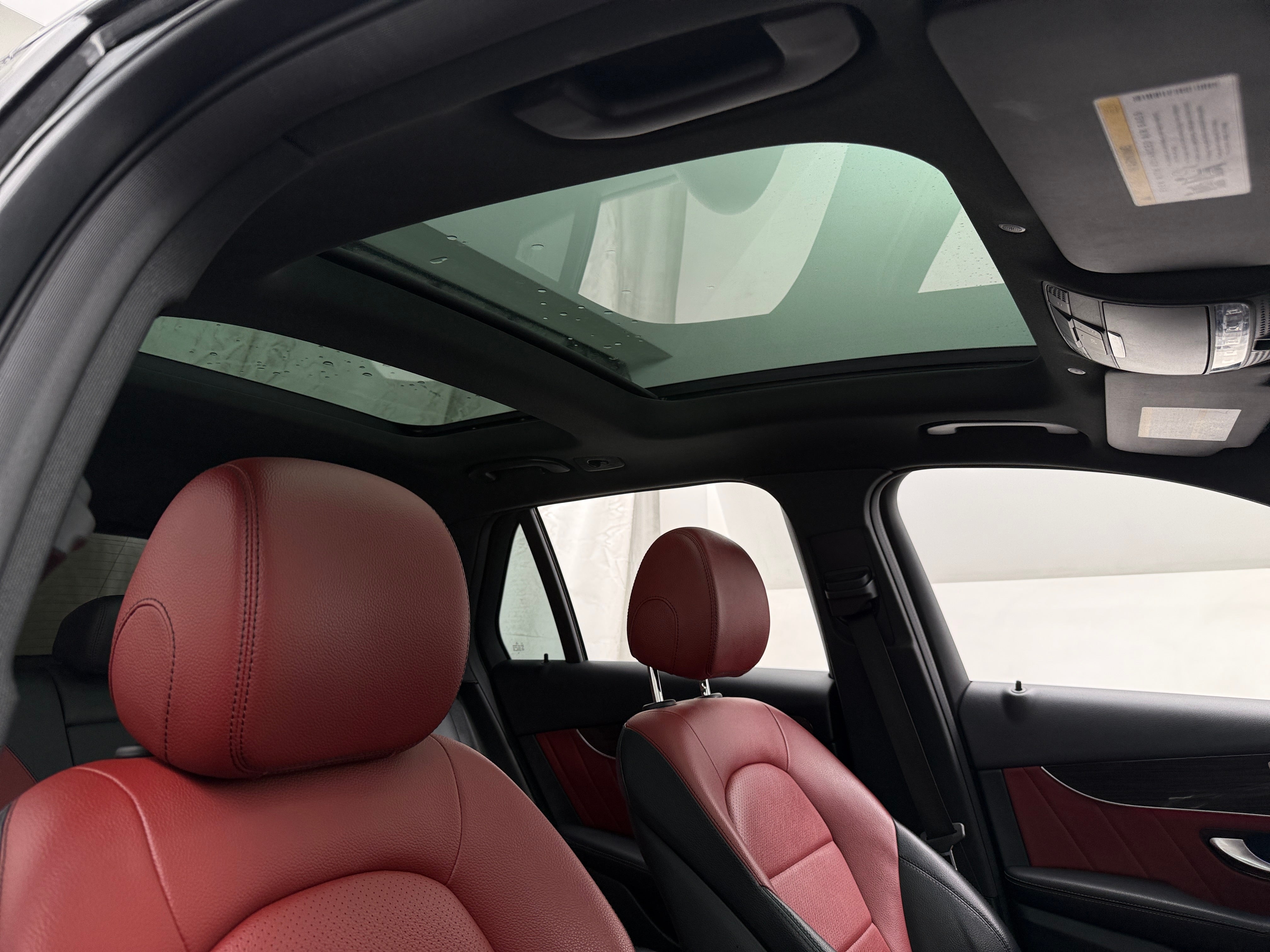 2021 Mercedes-Benz GLC GLC300