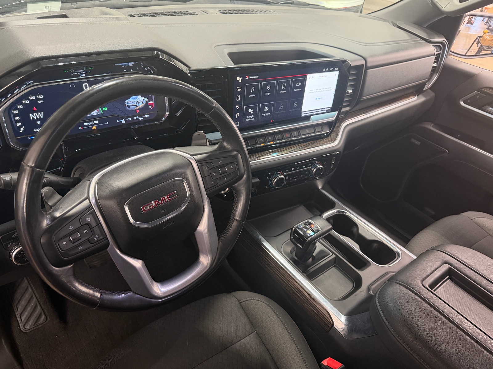Thumbnail: 2022 GMC Sierra 1500 - 3