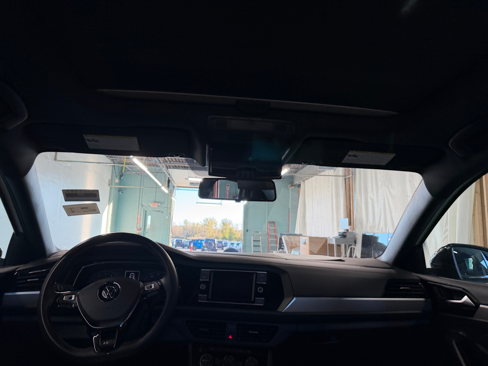 Thumbnail: 2019 Volkswagen Jetta - 3