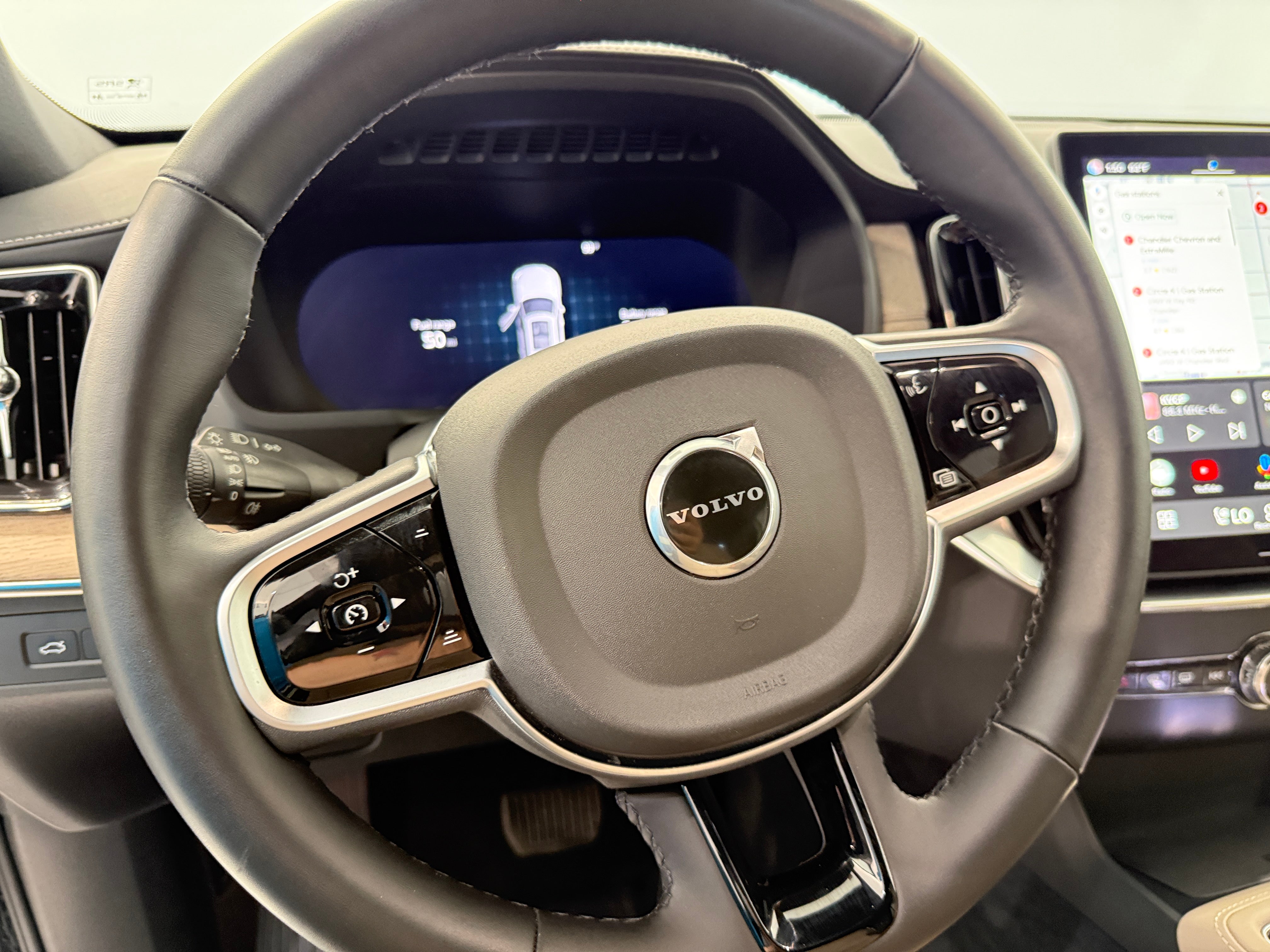 2025 Volvo XC90 Plus