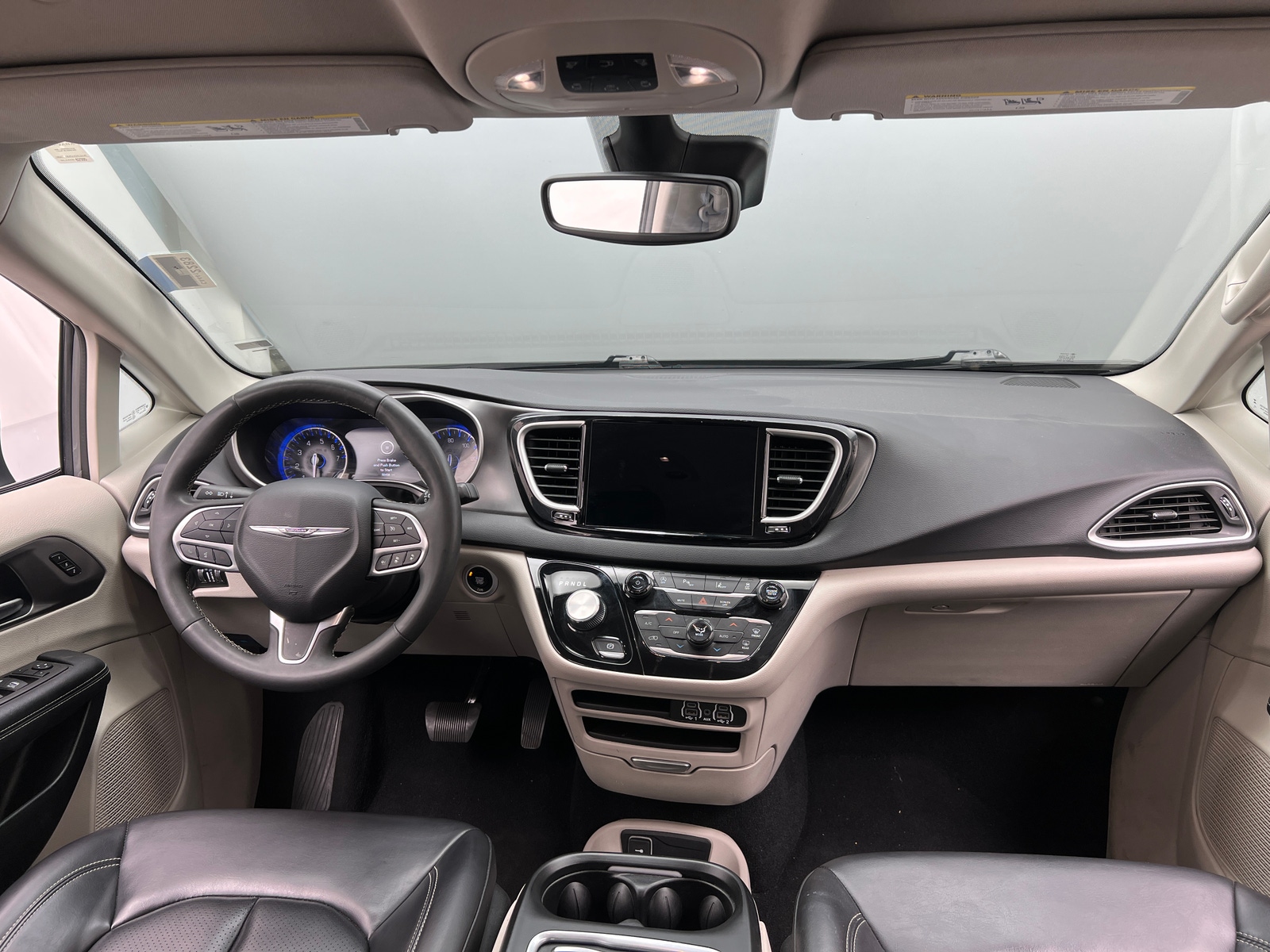 Thumbnail: 2023 Chrysler Pacifica - 2