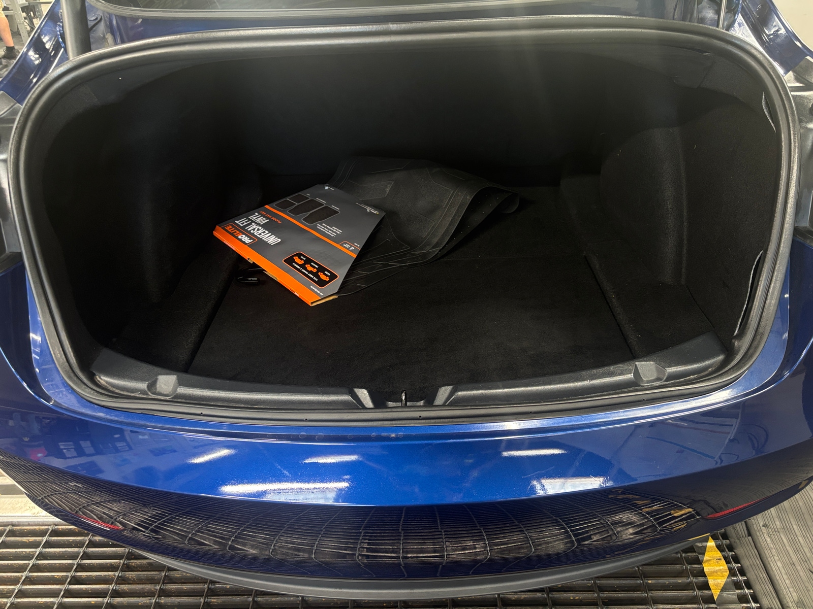 Thumbnail: 2023 Tesla Model 3 - 6
