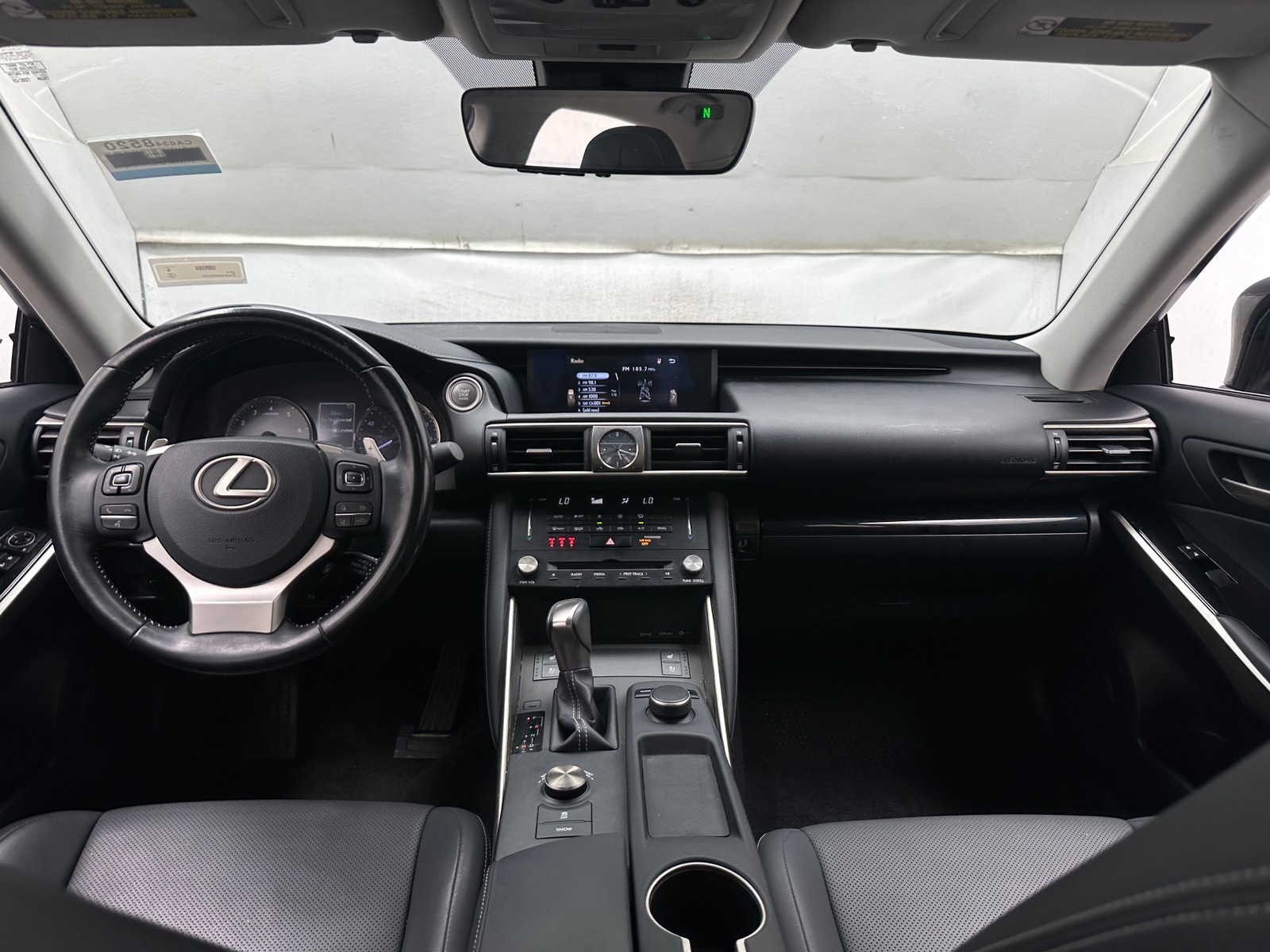 Thumbnail: 2017 Lexus IS - 3
