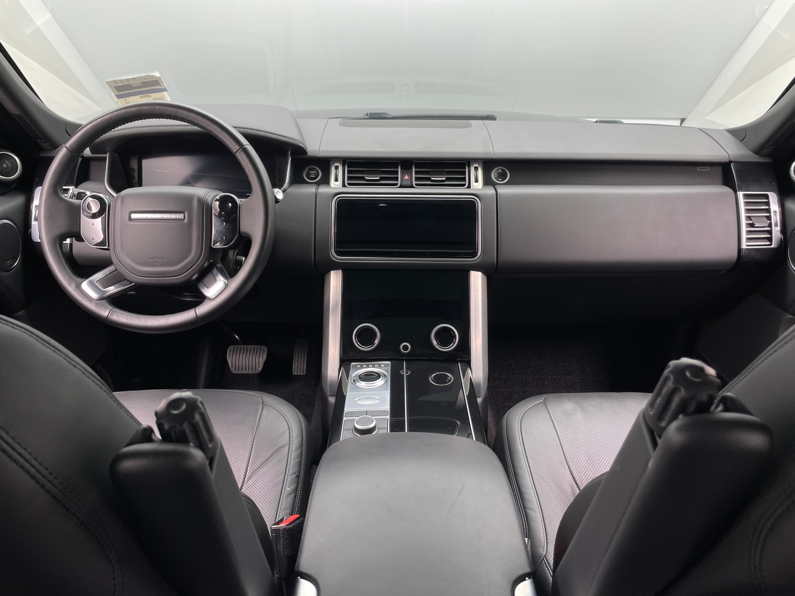 Thumbnail: 2020 Land Rover Range Rover - 3