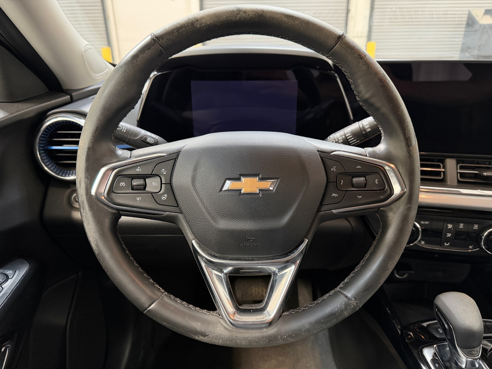 Thumbnail: 2025 Chevrolet Trax - 5
