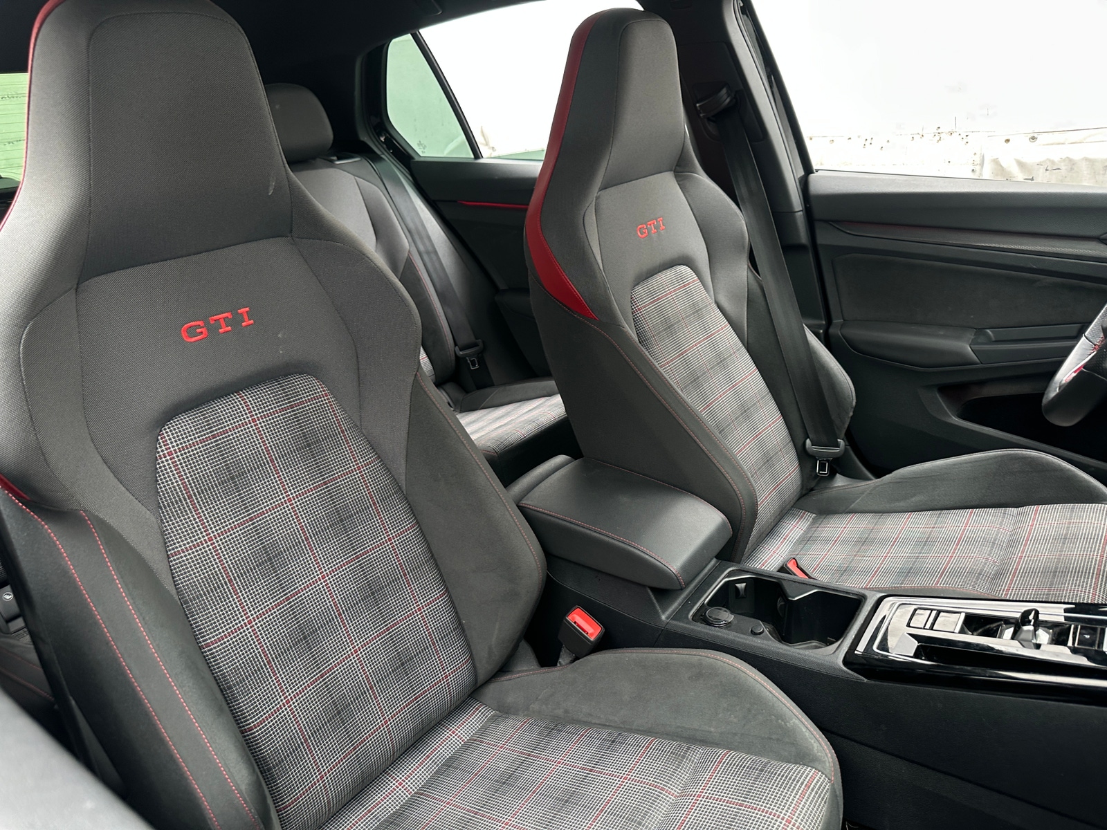 Thumbnail: 2024 Volkswagen Golf - 2