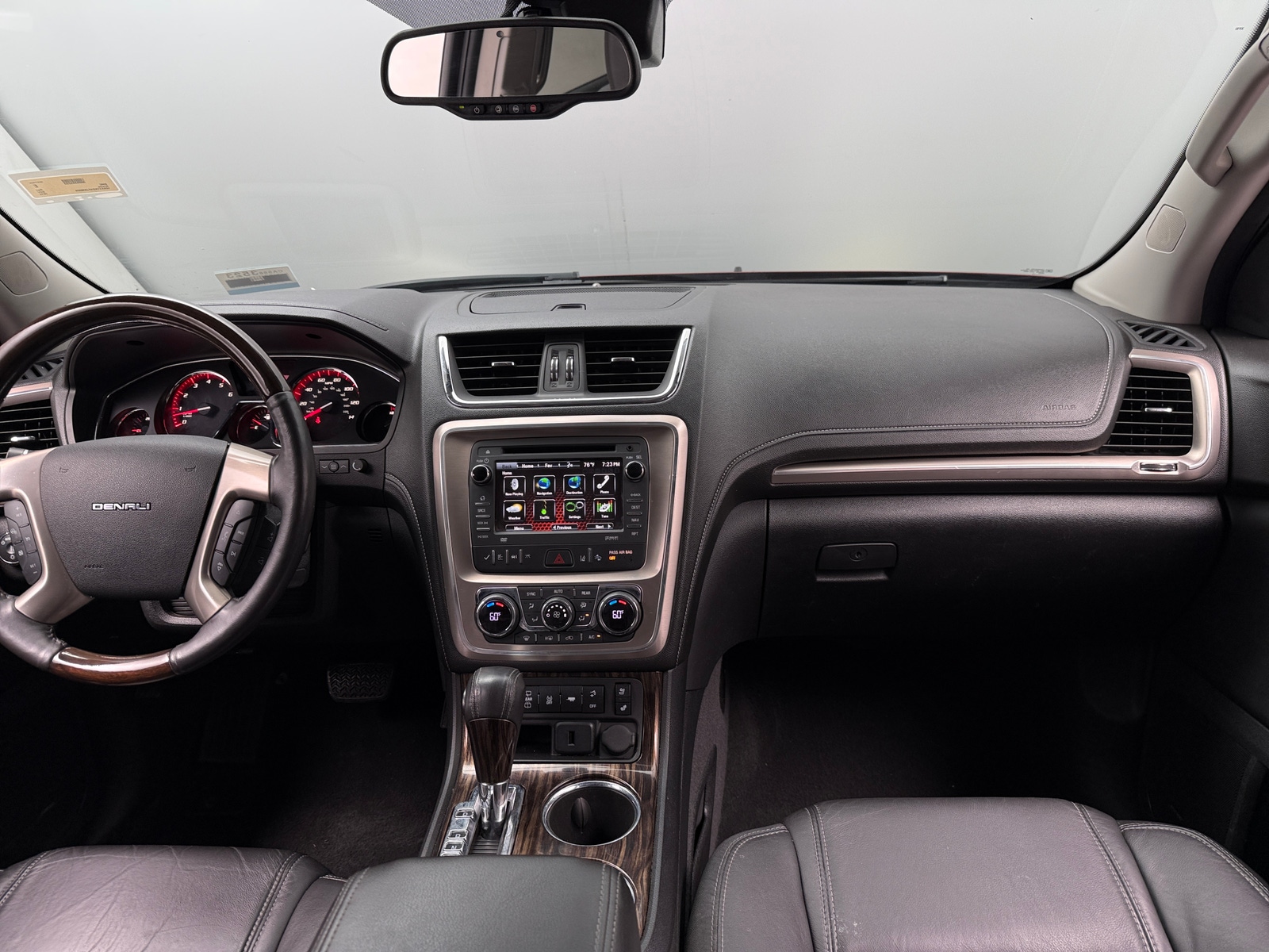 Thumbnail: 2015 GMC Acadia - 2