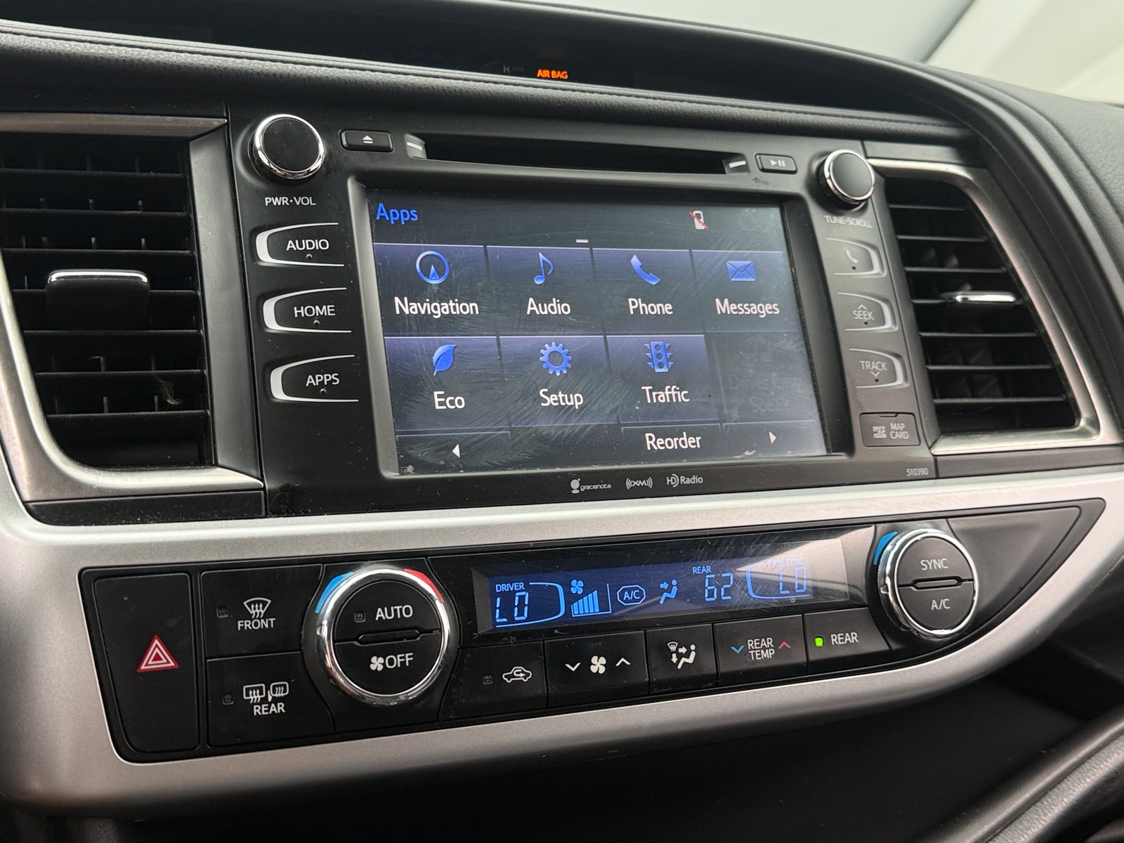 Thumbnail: 2019 Toyota Highlander - 3