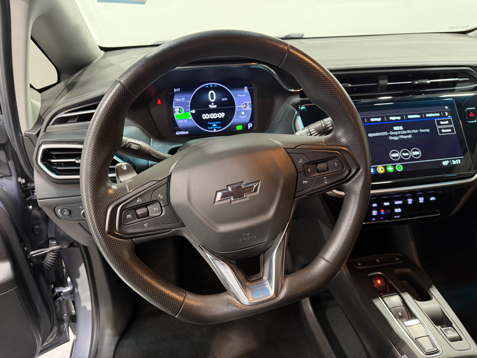 Thumbnail: 2023 Chevrolet Bolt EV - 5