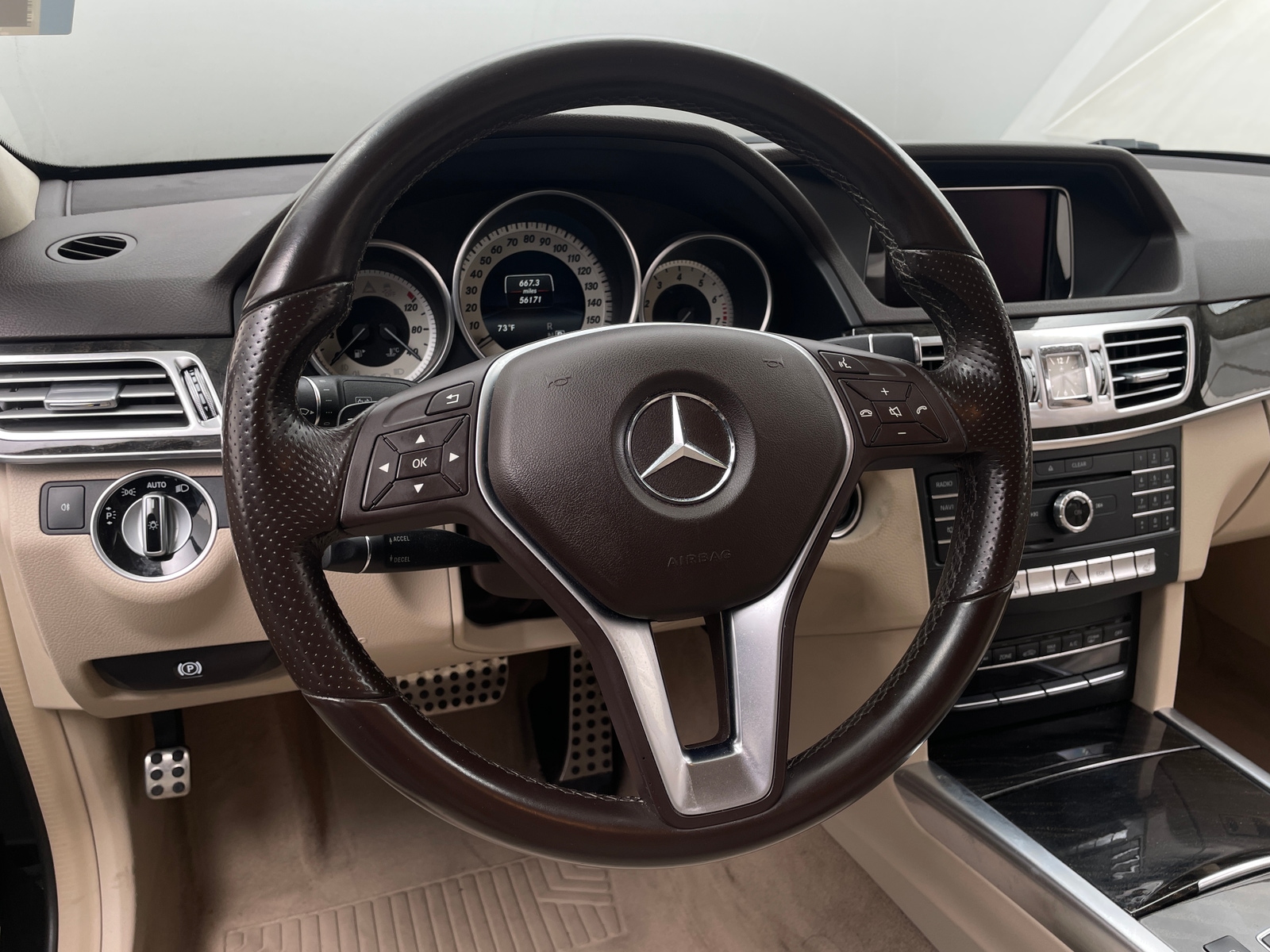 Thumbnail: 2016 Mercedes-Benz E-Class - 4
