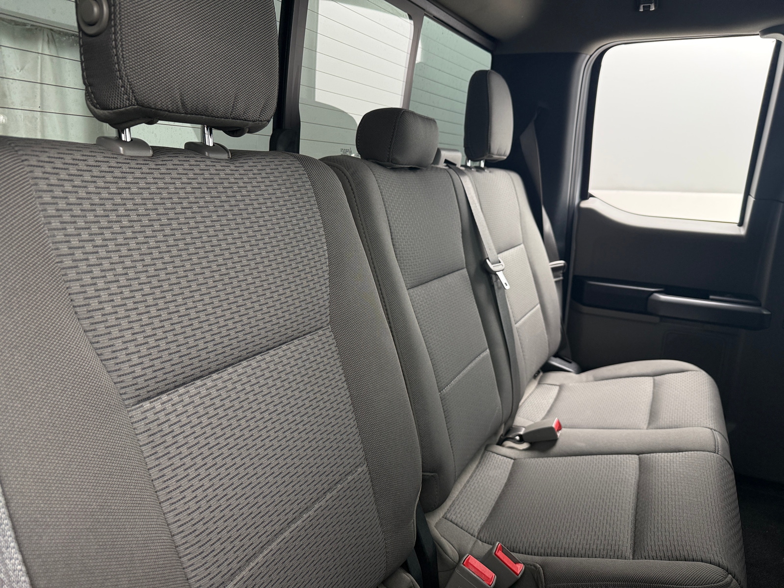 Thumbnail: 2019 Ford Econoline - 6