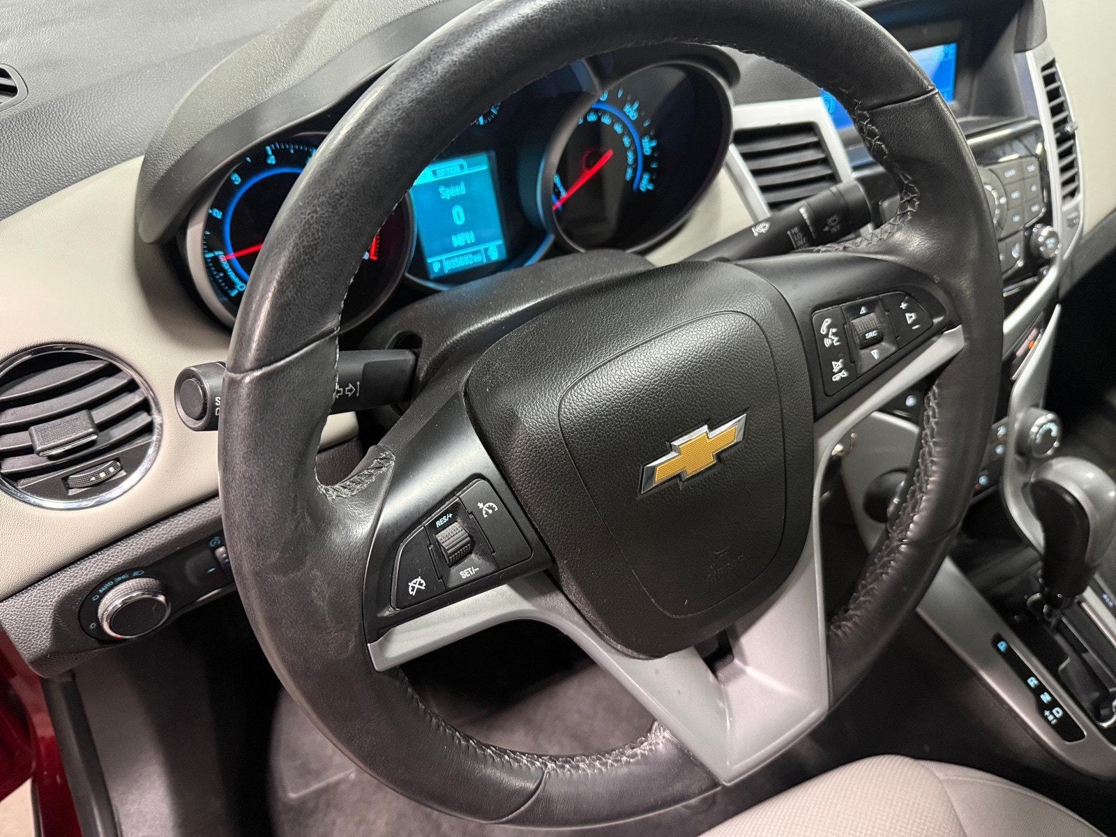 Thumbnail: 2013 Chevrolet Cruze - 5