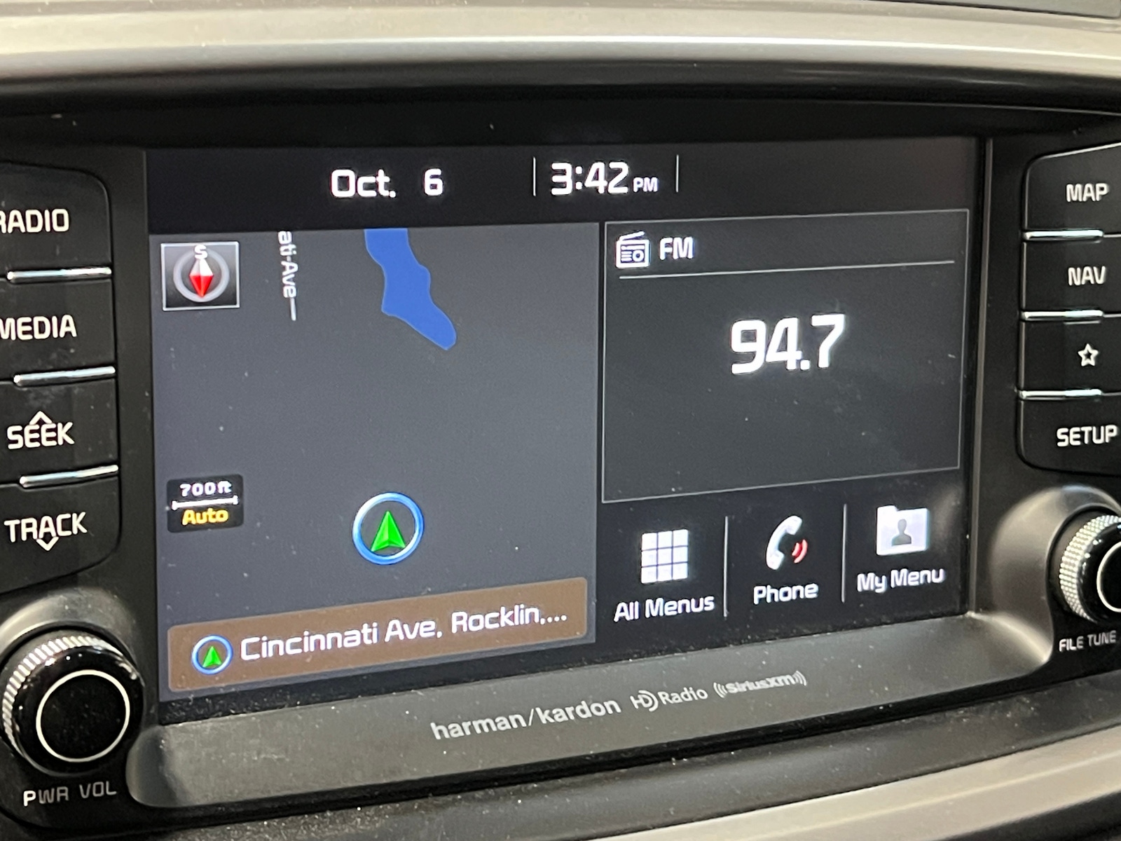 Thumbnail: 2019 Kia Sorento - 3