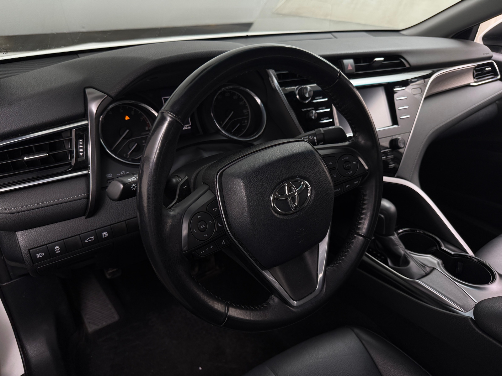 Thumbnail: 2018 Toyota Camry - 5