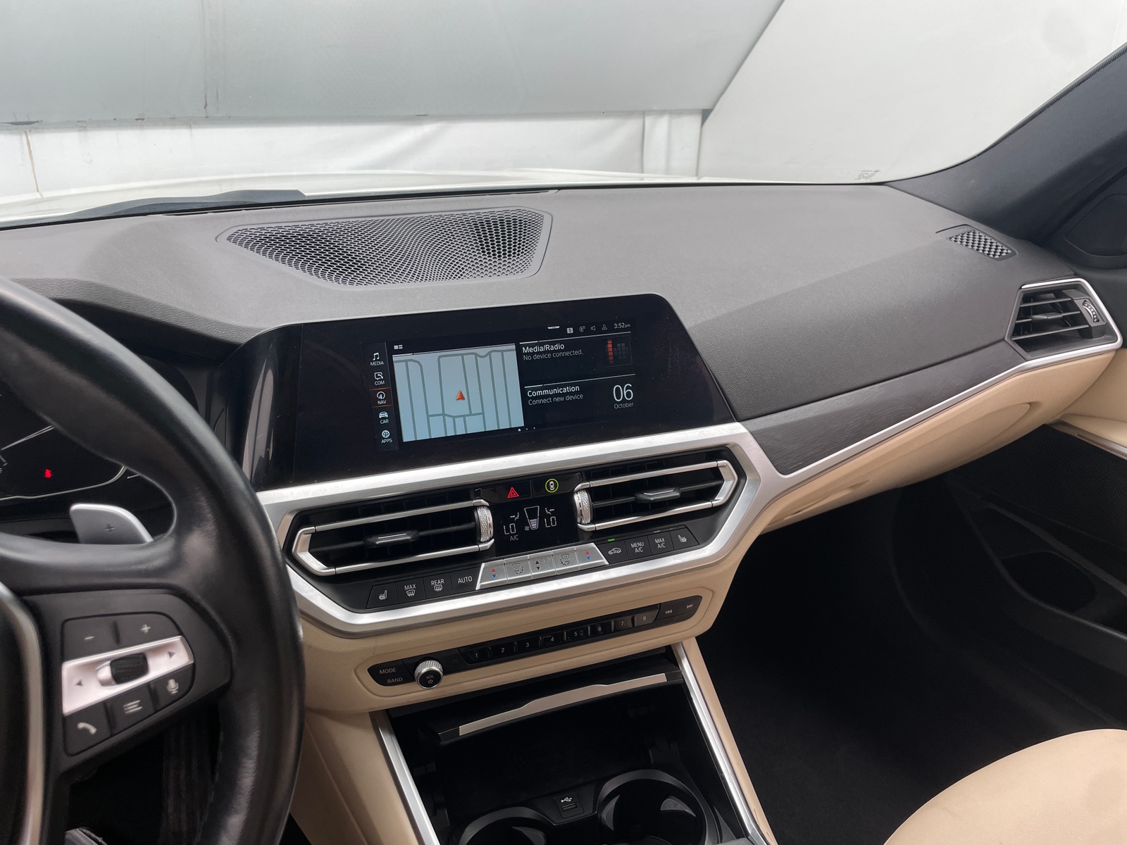 Thumbnail: 2021 BMW 3 Series - 3