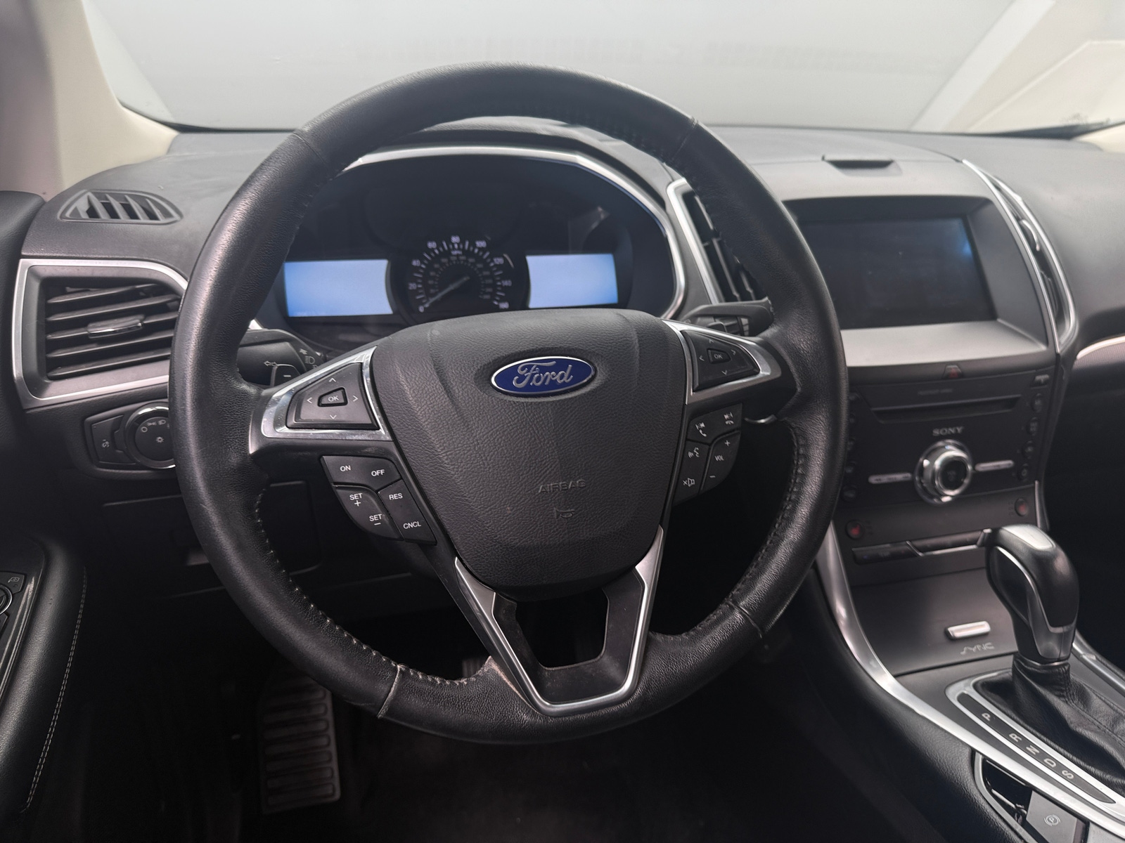 Thumbnail: 2017 Ford Edge - 4