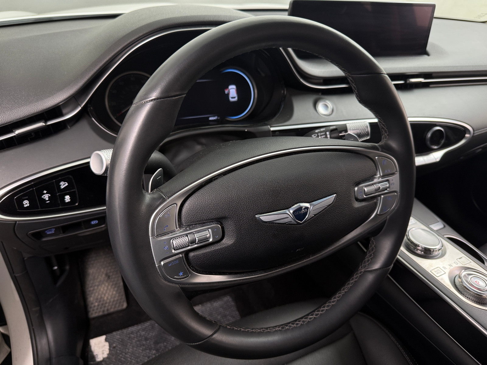 Thumbnail: 2025 Genesis GV70 - 4