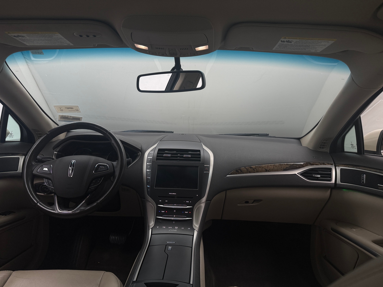 Thumbnail: 2016 Lincoln MKZ - 2