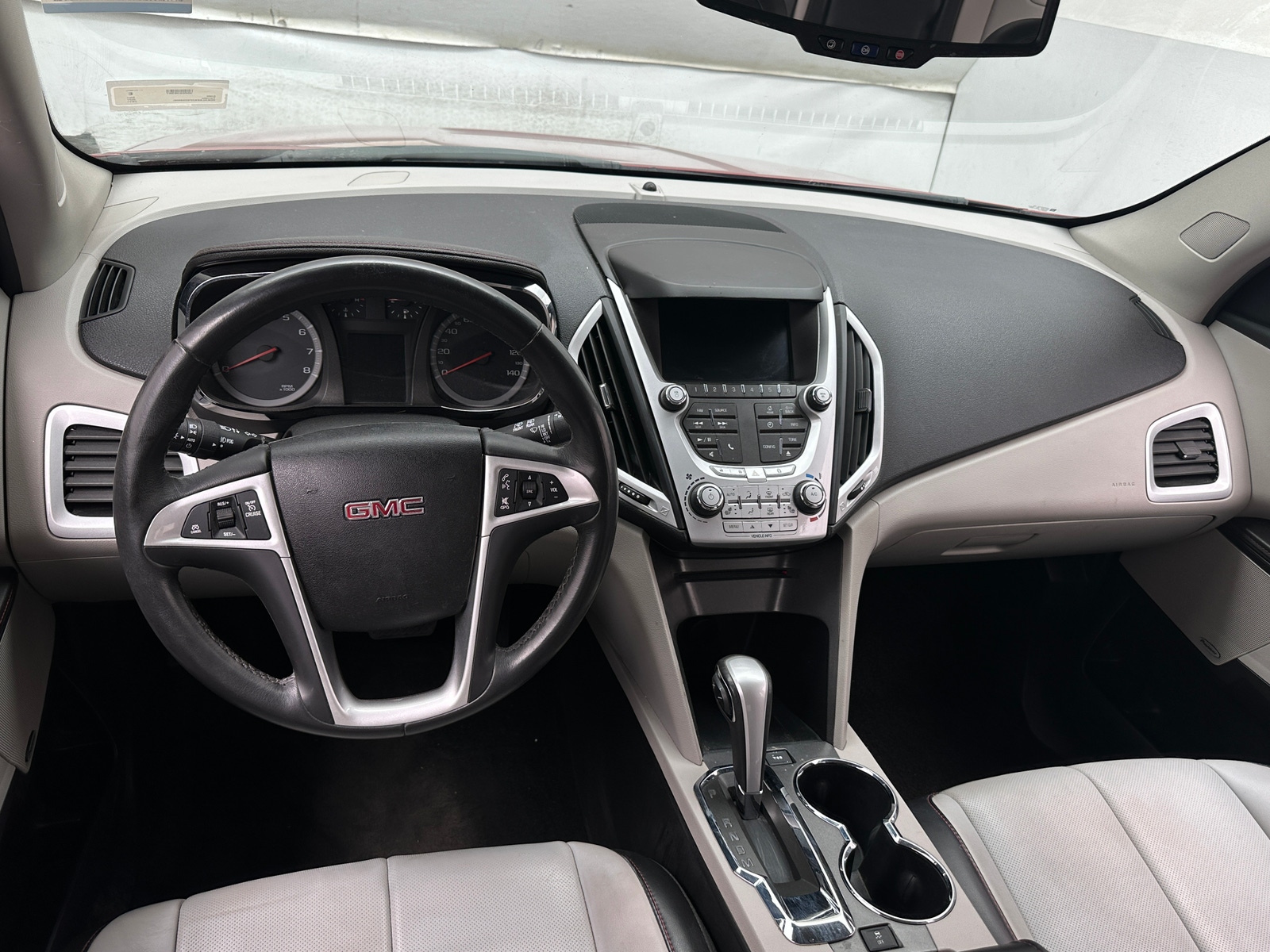 Thumbnail: 2015 GMC Terrain - 2