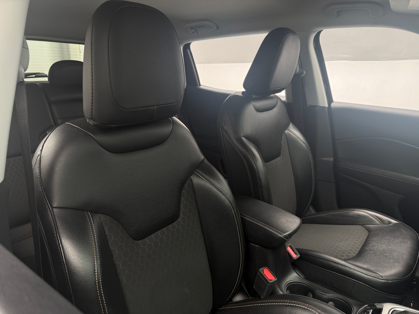 Thumbnail: 2018 Jeep Compass - 2