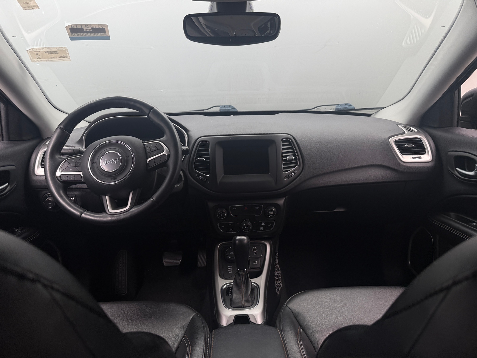 Thumbnail: 2018 Jeep Compass - 3