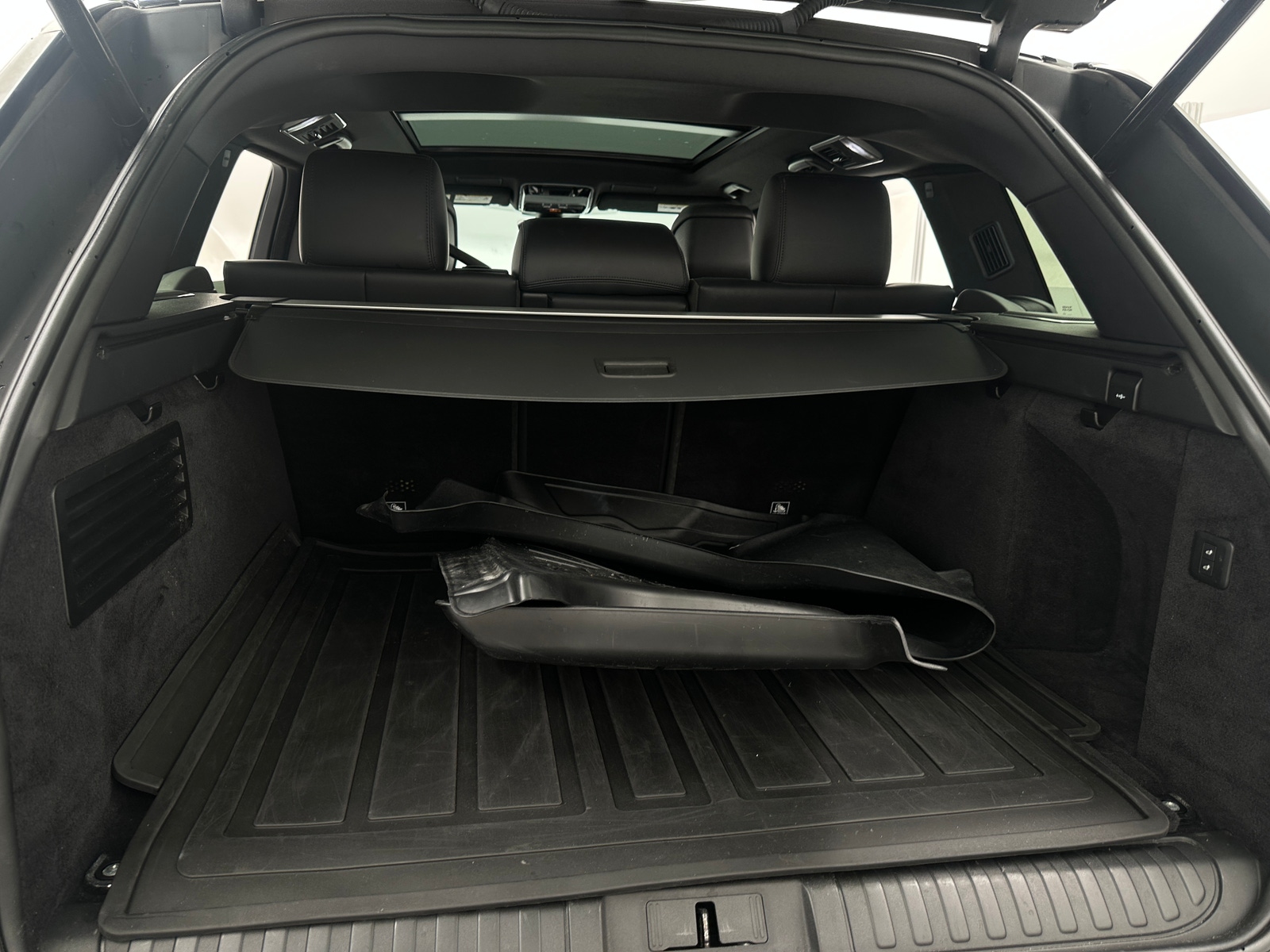 Thumbnail: 2020 Land Rover Range Rover Sport - 7