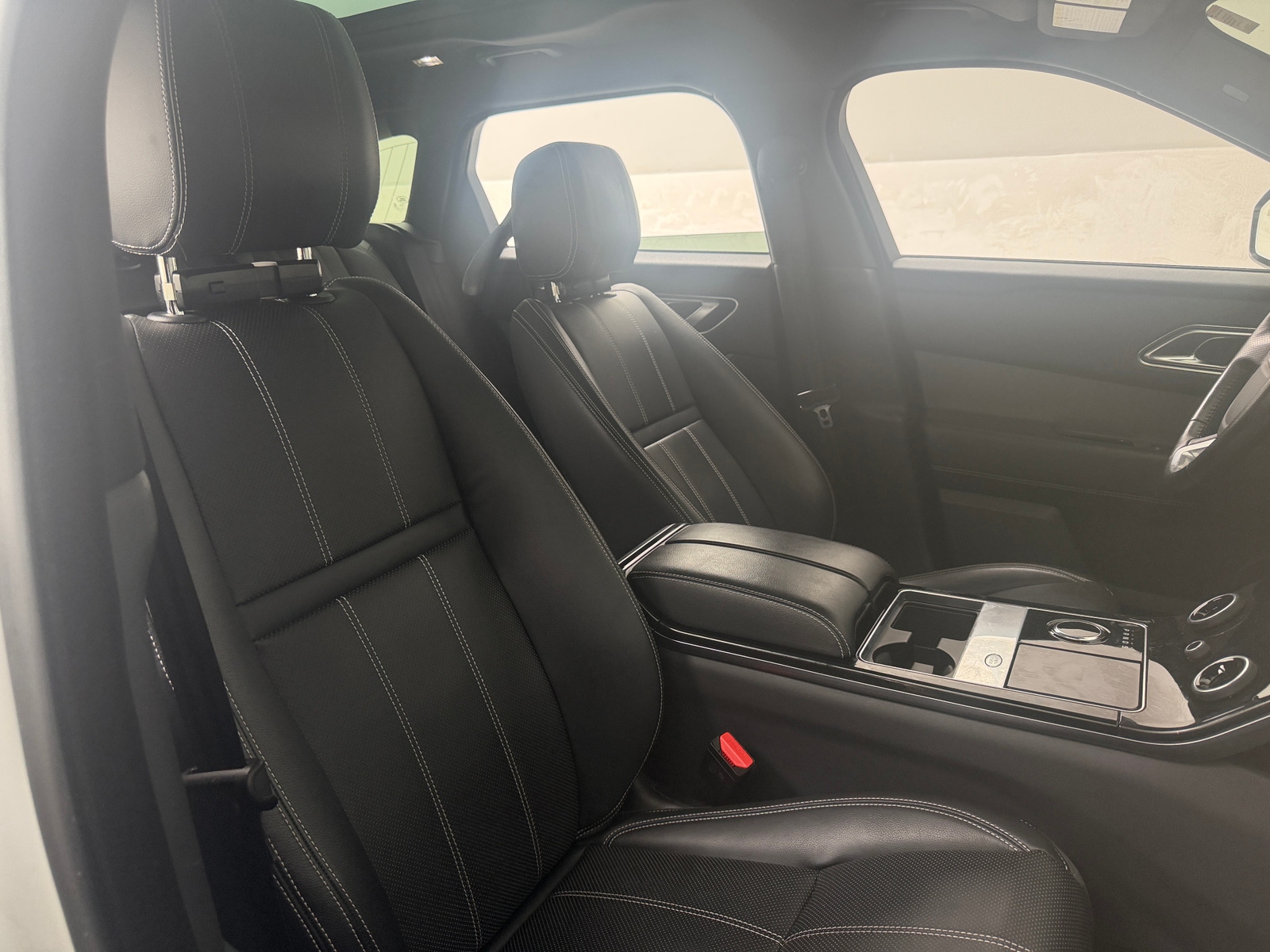 Thumbnail: 2019 Land Rover Range Rover Velar - 2
