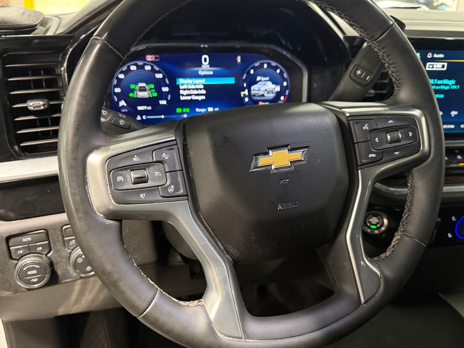 Thumbnail: 2026 Chevrolet Silverado 1500 - 5