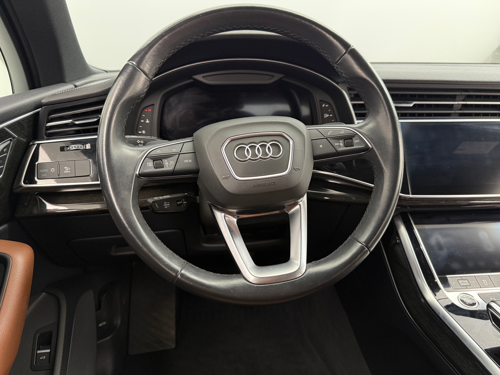 Thumbnail: 2023 Audi Q7 - 5