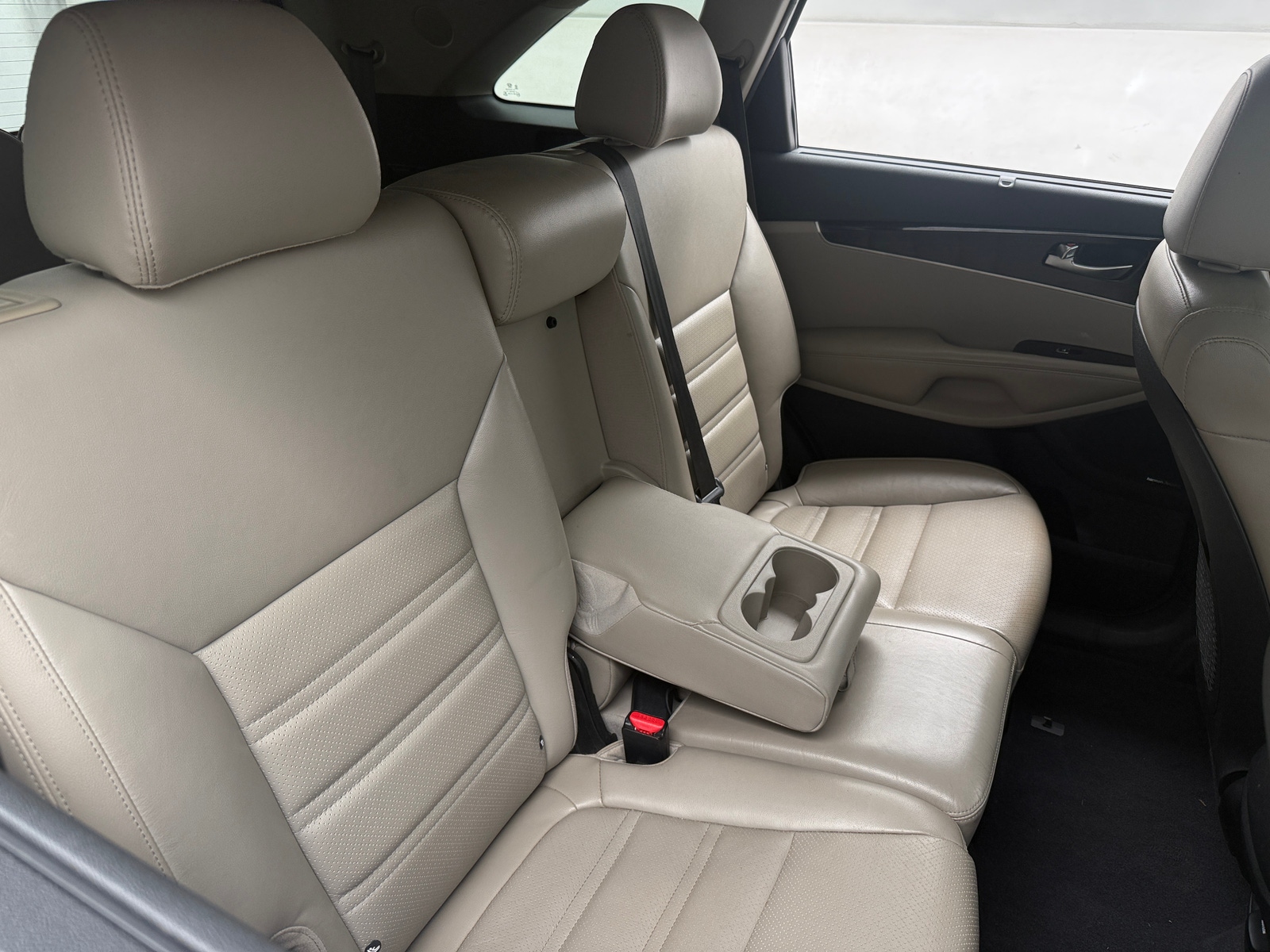 Thumbnail: 2019 Kia Sorento - 5