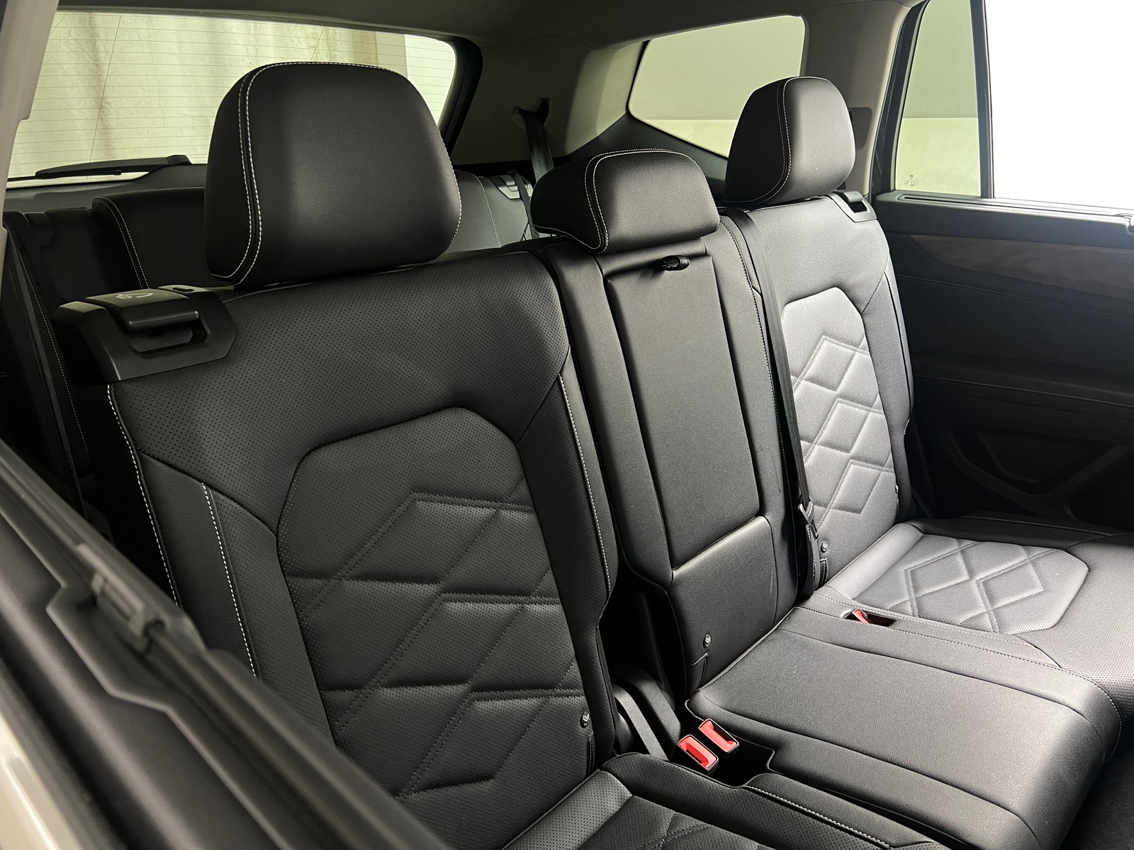 Thumbnail: 2026 Volkswagen Atlas - 6