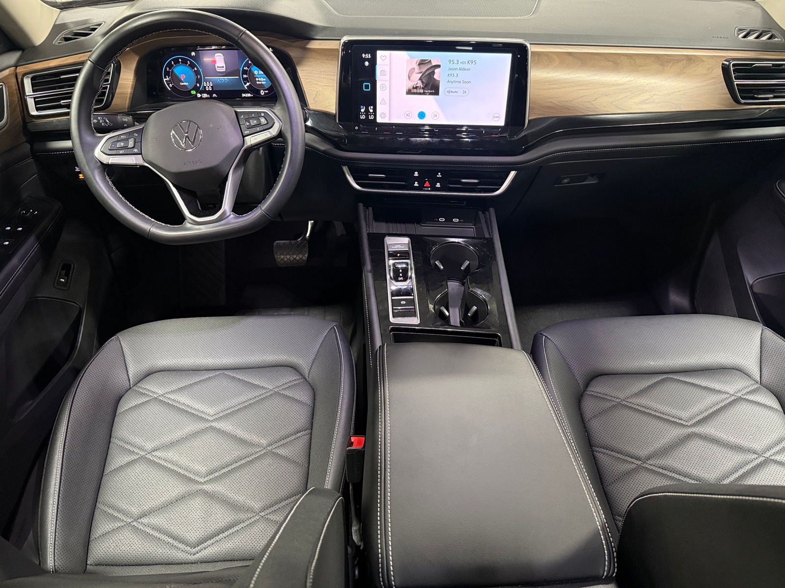Thumbnail: 2026 Volkswagen Atlas - 3