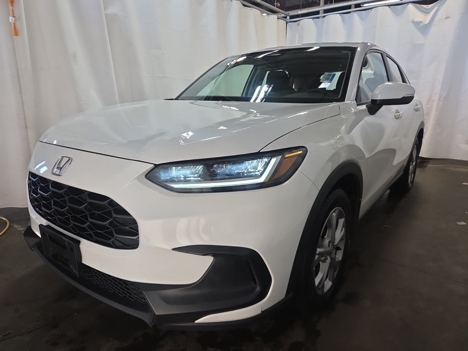 2023 Honda HR-V LX