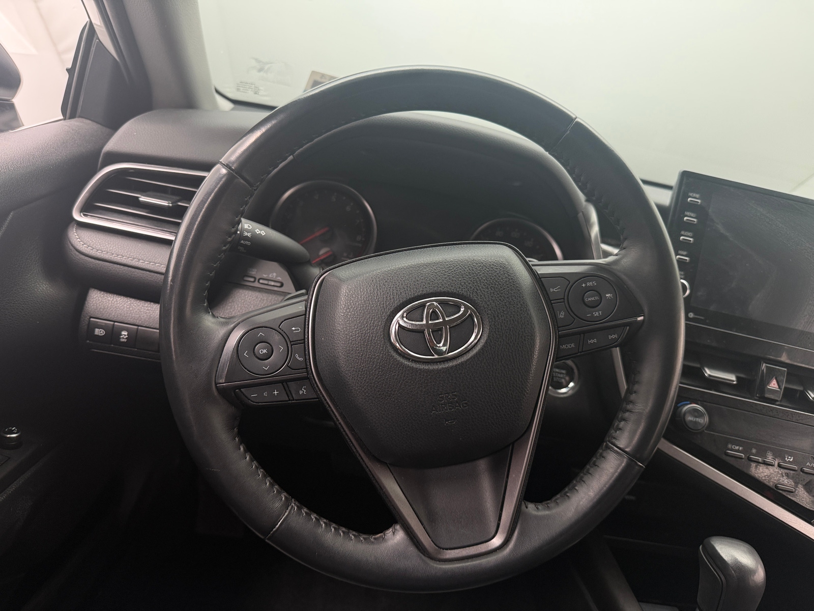 Thumbnail: 2022 Toyota Camry - 4