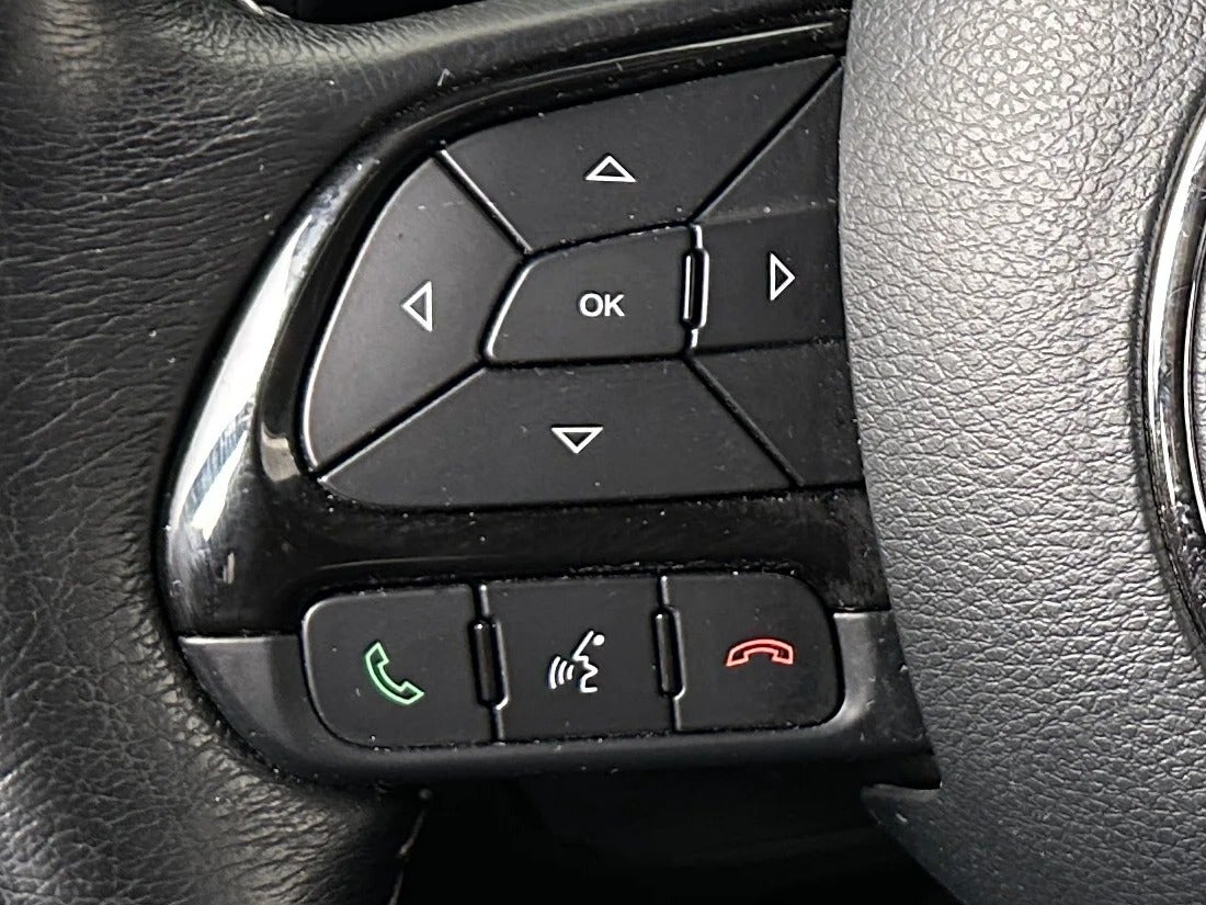 2021 Jeep Renegade 80TH Edition - Photo 18