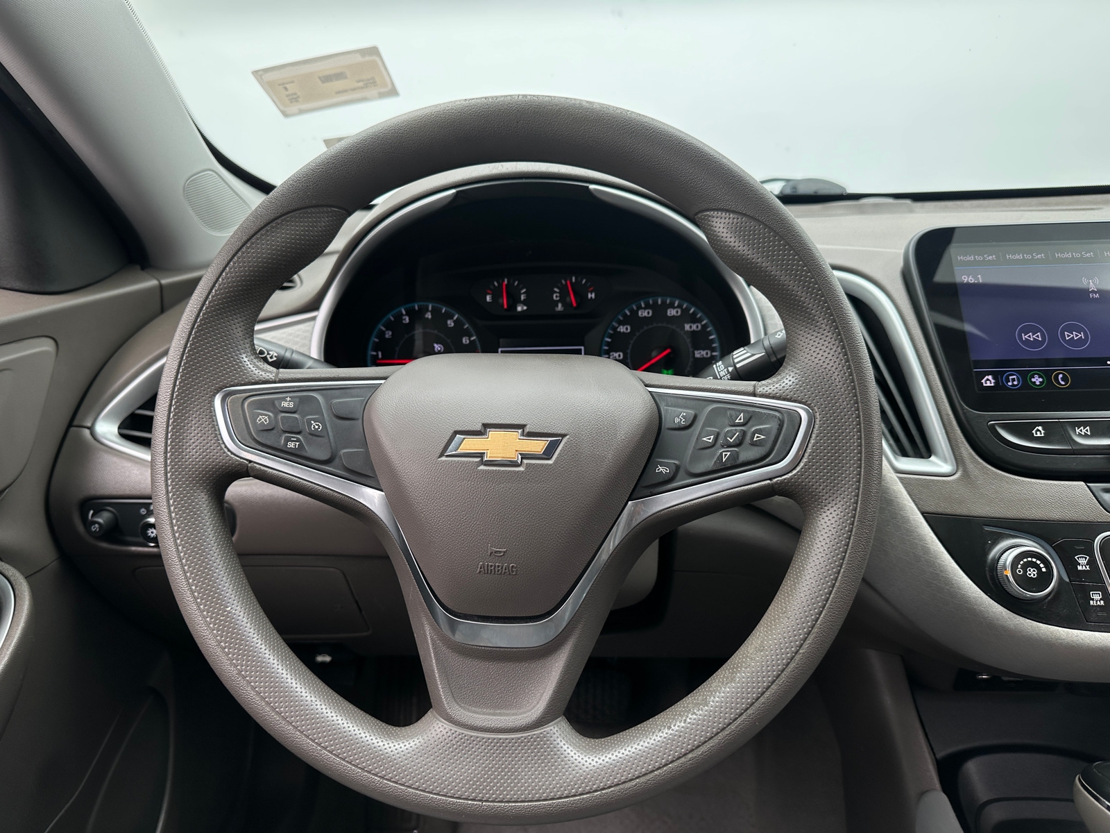 Thumbnail: 2019 Chevrolet Malibu - 5