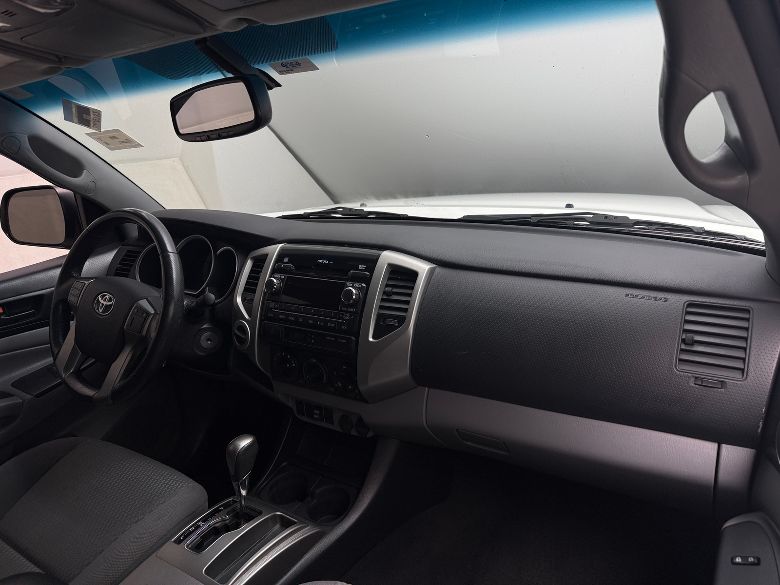 Thumbnail: 2012 Toyota Tacoma - 3