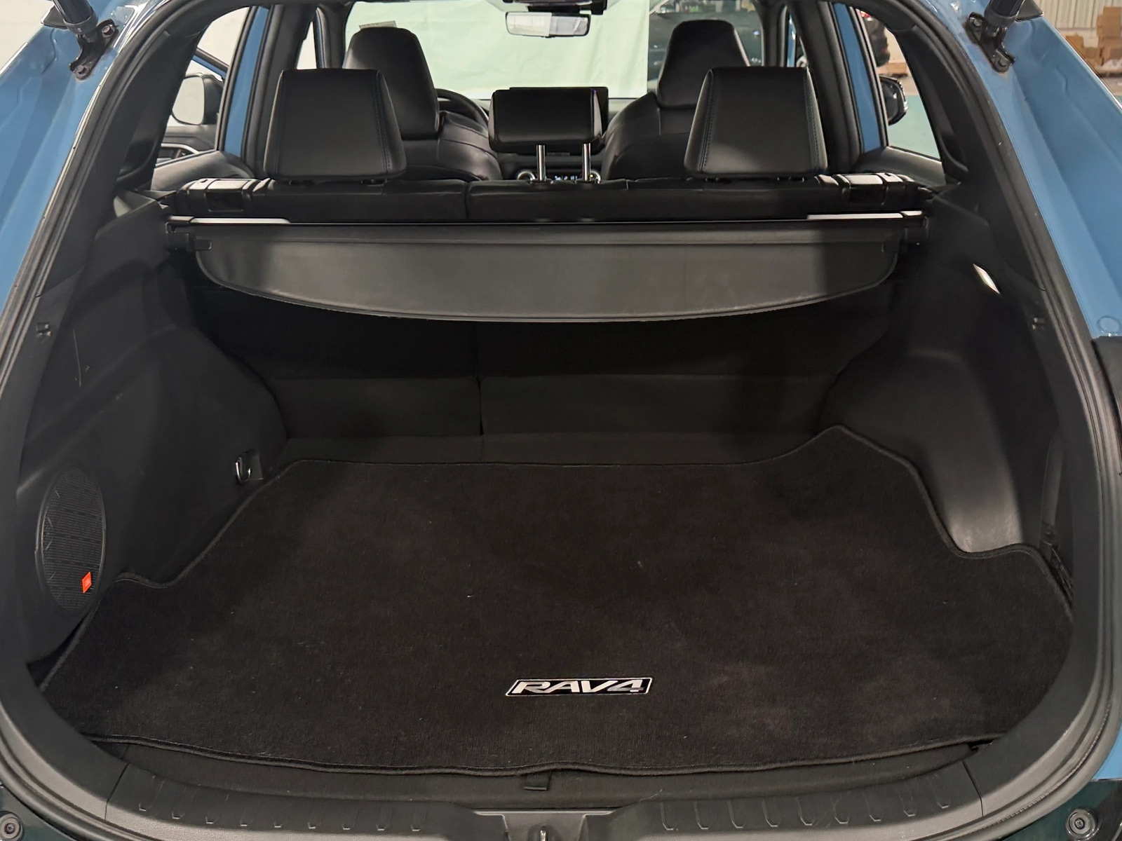 Thumbnail: 2023 Toyota RAV4 - 6