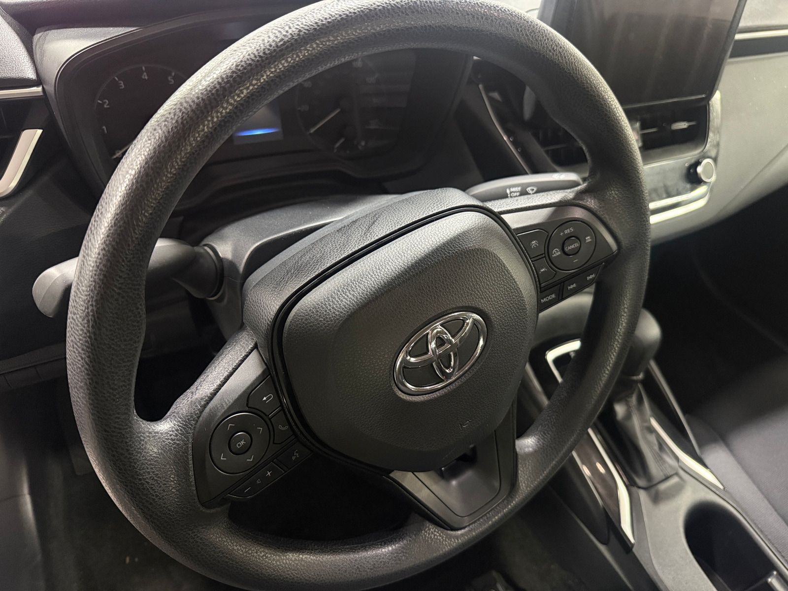 Thumbnail: 2025 Toyota Corolla - 5