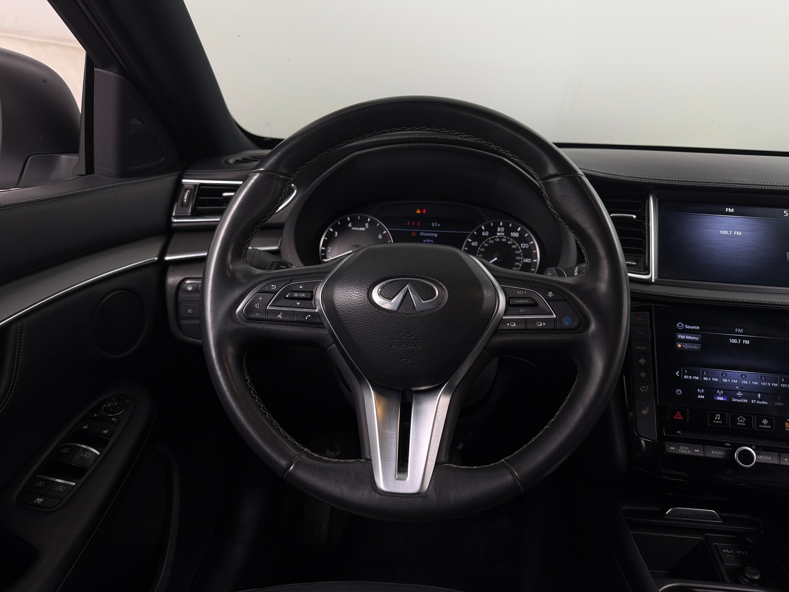 Thumbnail: 2023 INFINITI QX55 - 4