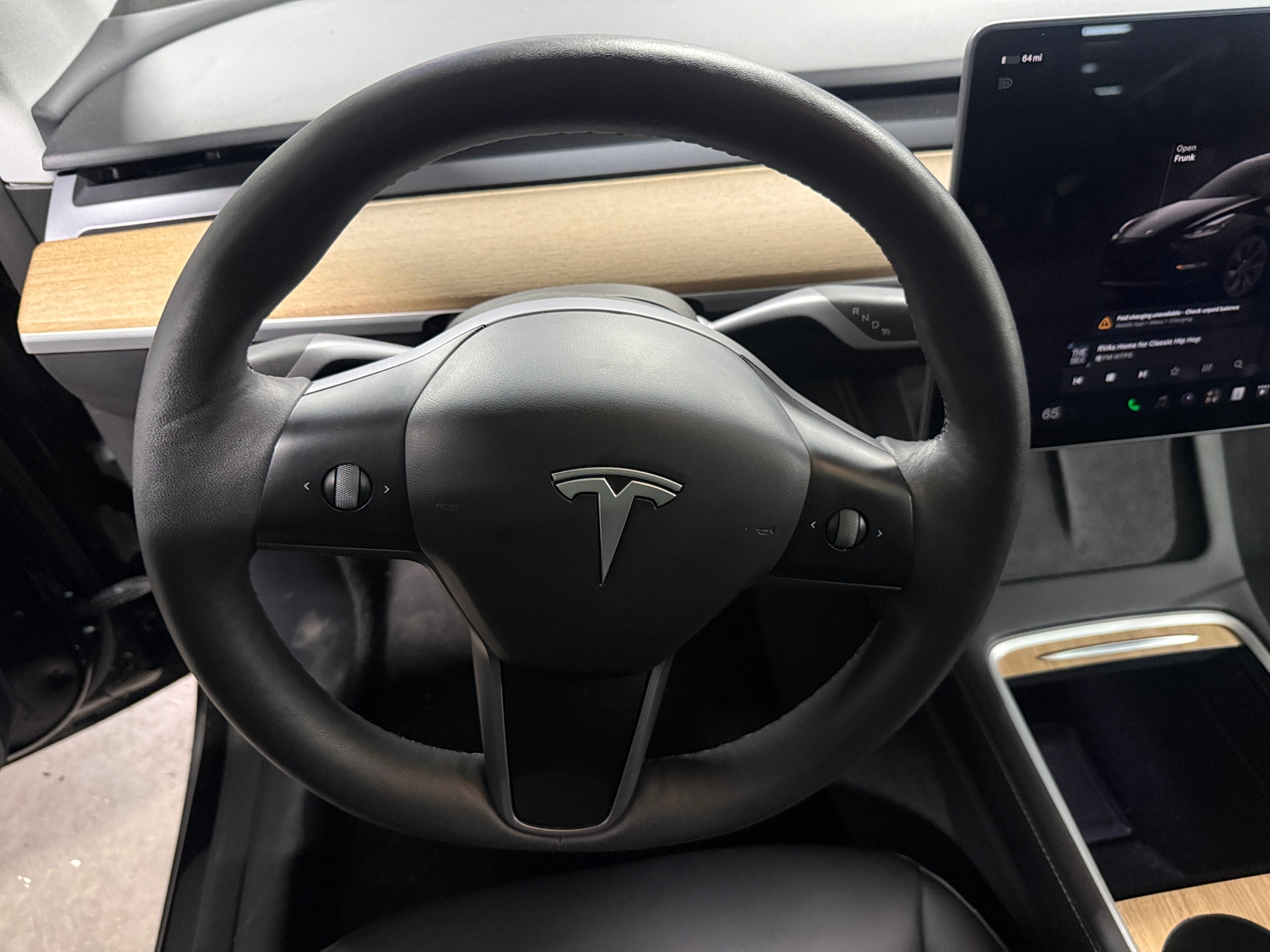 Thumbnail: 2024 Tesla Model Y - 4