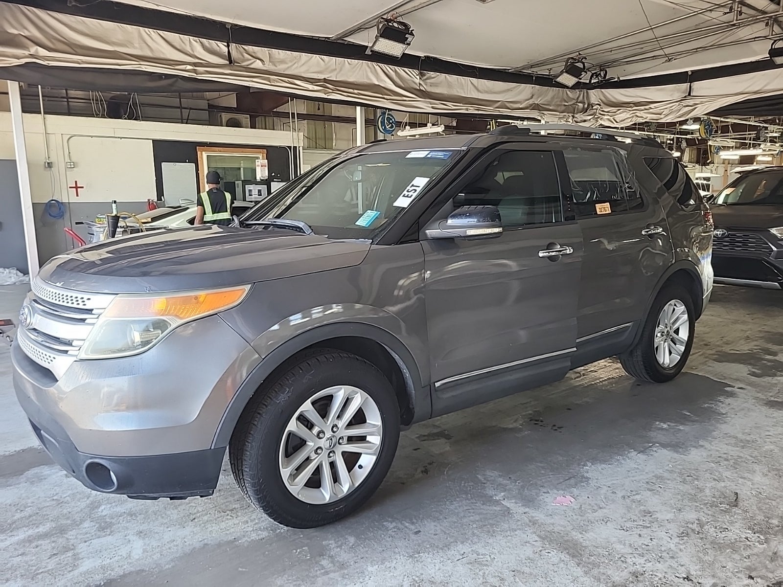 2011 Ford Explorer XLT