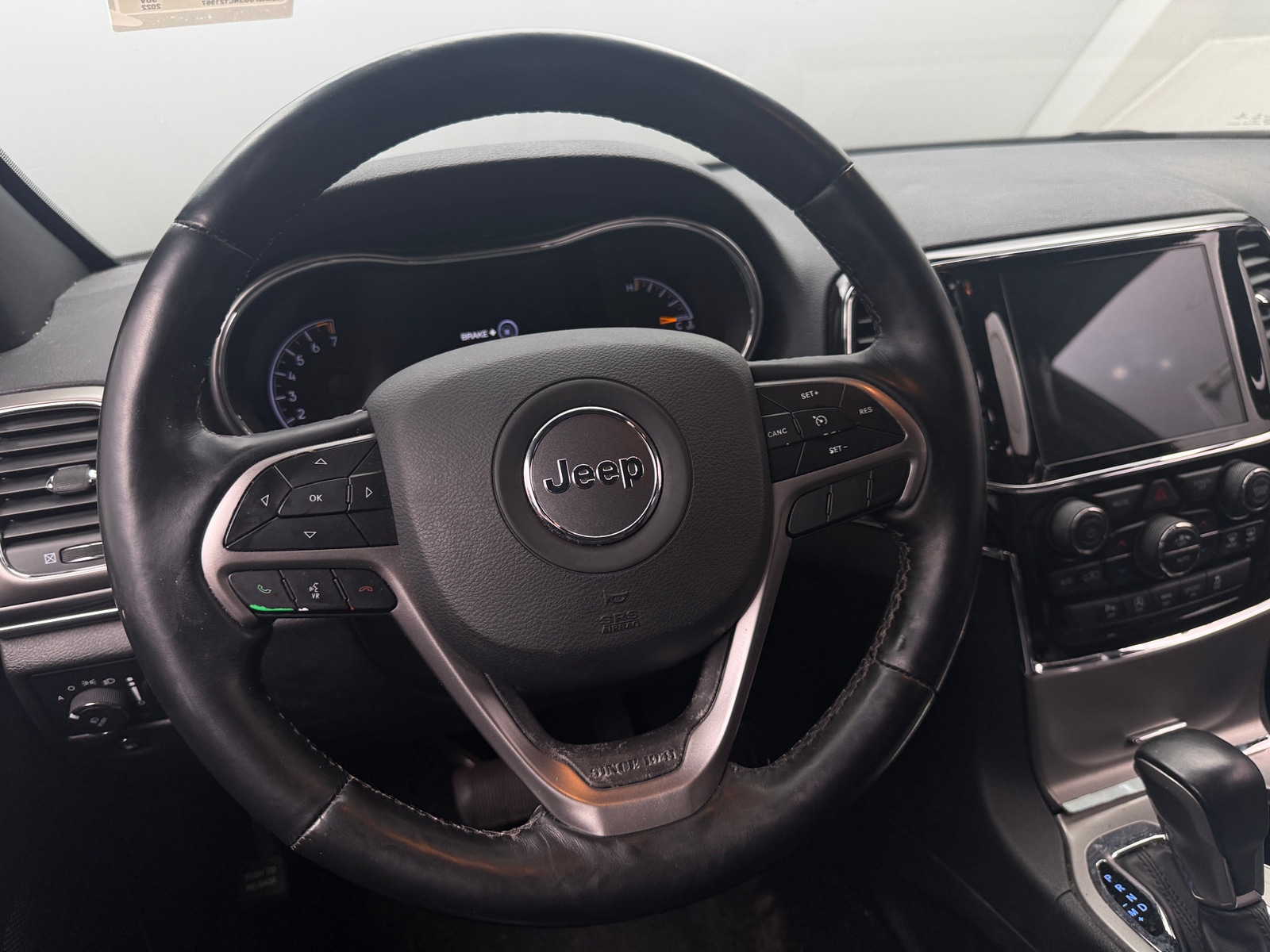 Thumbnail: 2022 Jeep Grand Cherokee - 4