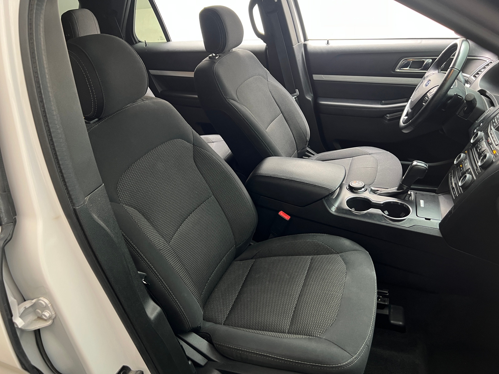 Thumbnail: 2017 Ford Explorer - 2