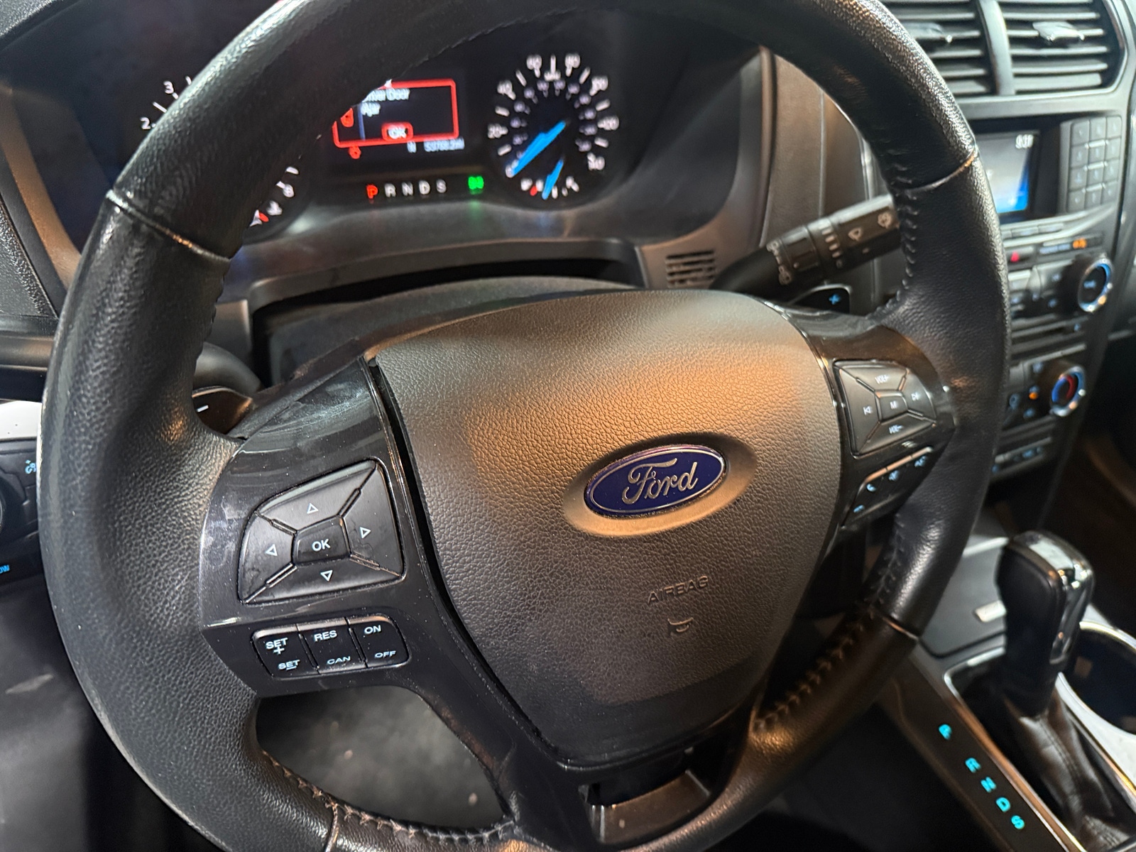 Thumbnail: 2017 Ford Explorer - 5