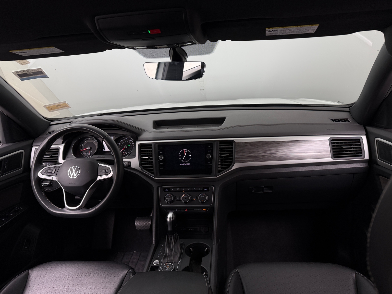 Thumbnail: 2021 Volkswagen Atlas - 3
