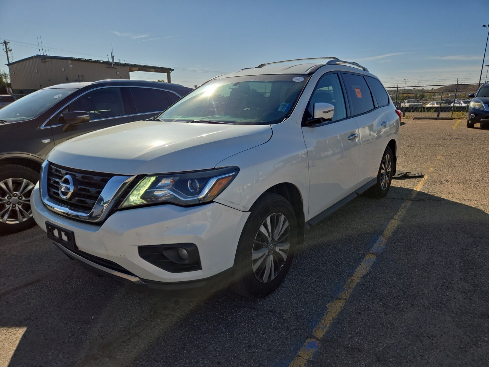 2017 Nissan Pathfinder SL