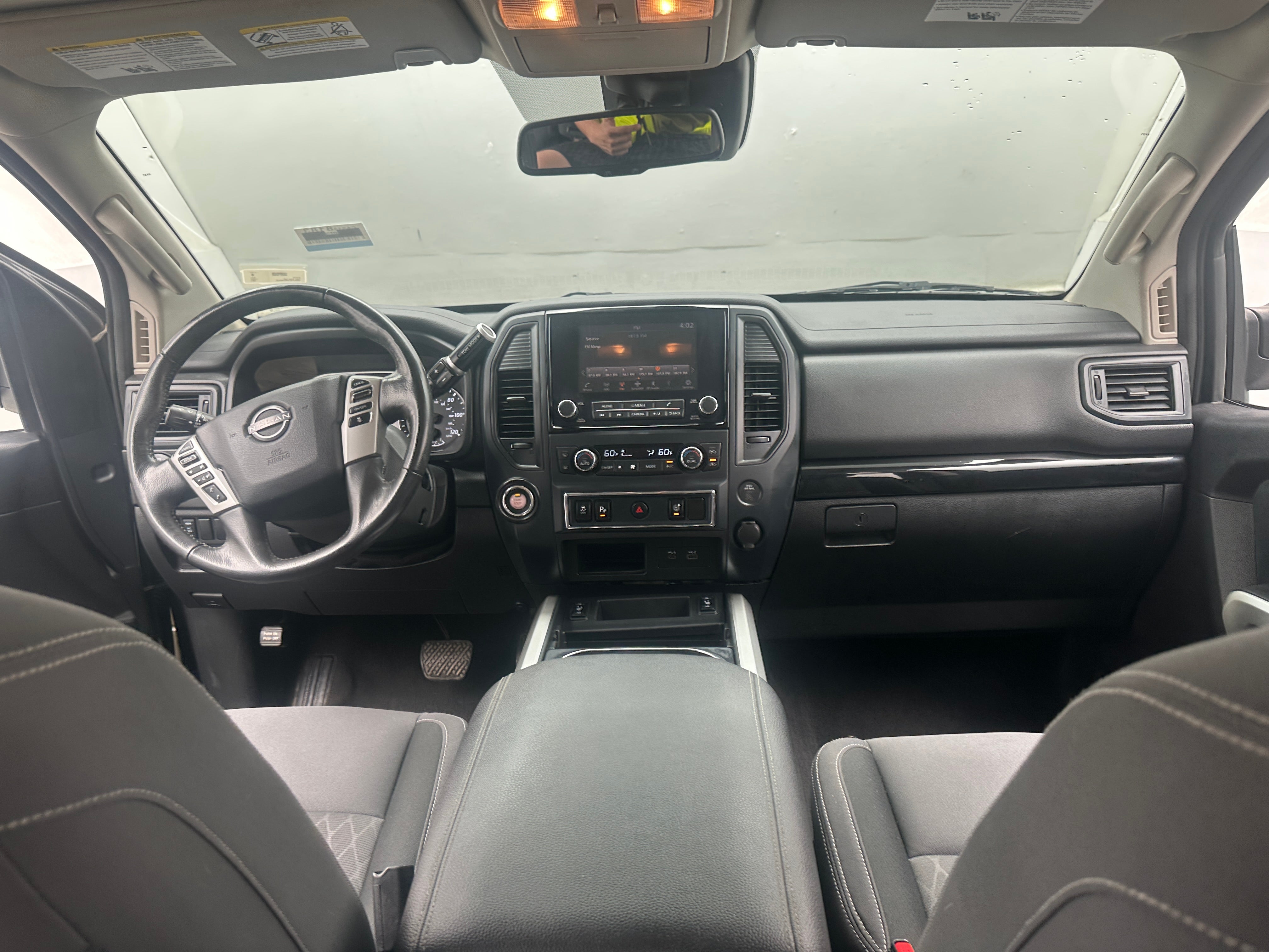 2024 Nissan Titan SV