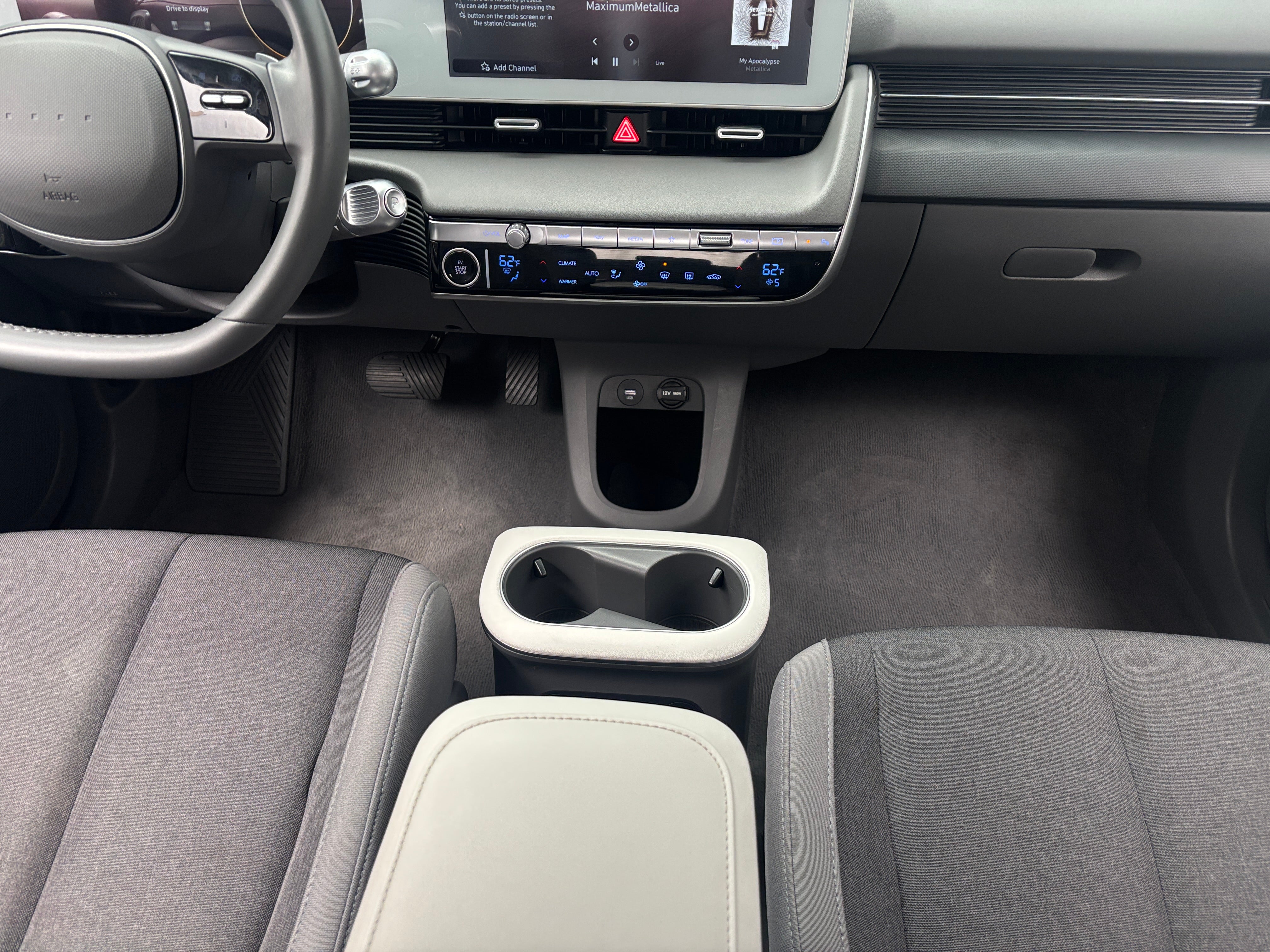 Used 2024 Hyundai IONIQ 5 SE with VIN KM8KM4DE5RU306171 for sale in Oak Creek, WI