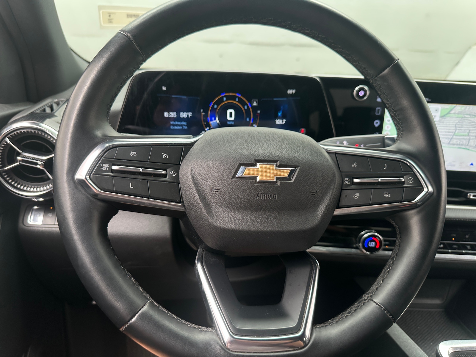 Thumbnail: 2025 Chevrolet Equinox - 4